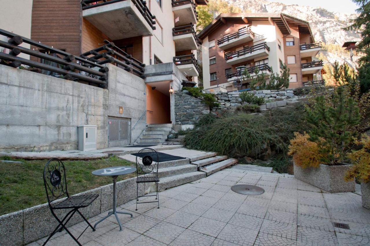 Haus Bodmen C, Apartment Edelweiss زيرمات المظهر الخارجي الصورة